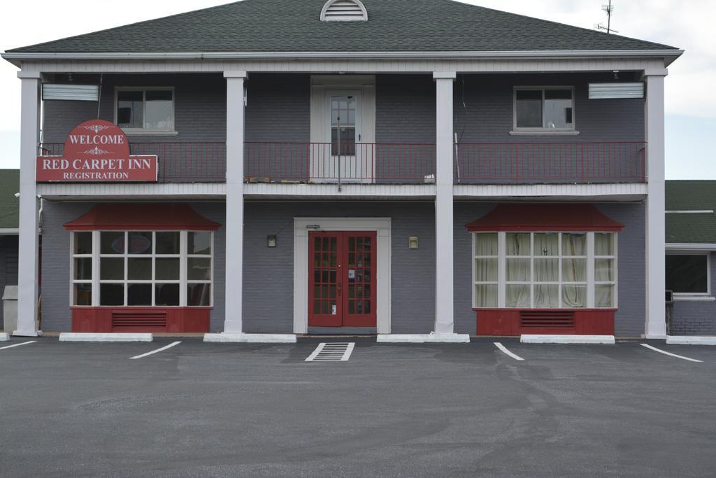 Red Carpet Inn & Suites New Cumberland Esterno foto